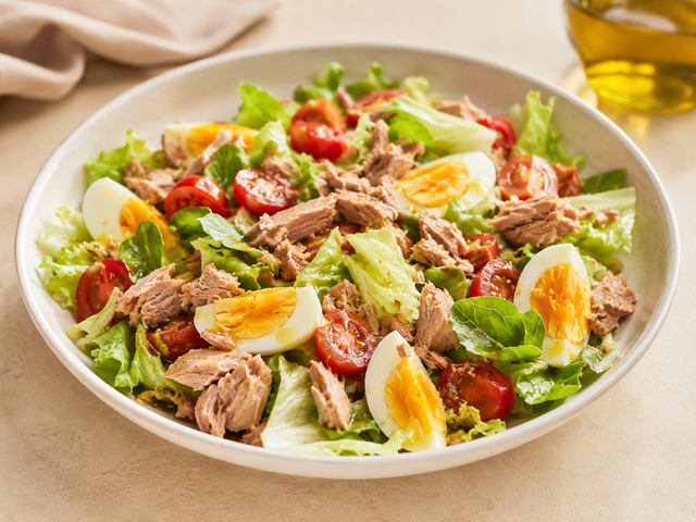 Insalata di uova e tonno — foto in arrivo